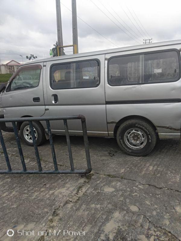 Thumbnail 7 of 2015 Nissan Urvan 18 seater bus